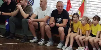 Спортивный праздник ко Дню защитника Отечества