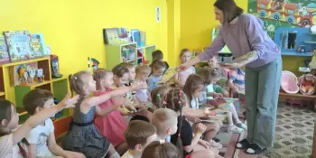 В гостях у сказки: встреча дошкольников с сотрудниками библиотеки №4